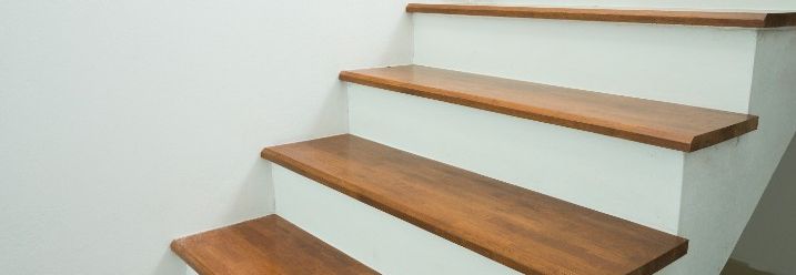 neu verkleidete Treppe